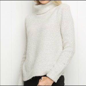 Brandy Melville thick knit sweater
